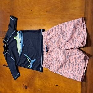 Boys Bathing suit size 5-t and rashguard size 5/6